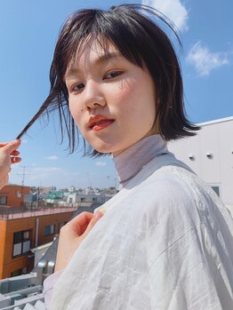 スーベニア(souvenir)の写真/アナタの魅力を更に高める「似合わせカラー」。こだわりの薬剤で、白髪も低ダメージでキレイに染まる◎