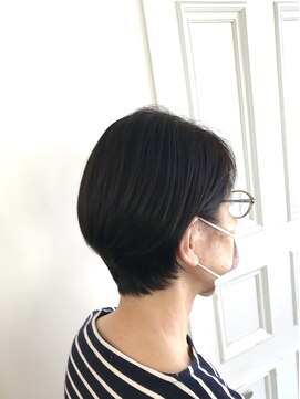 レリビー アウラ(LELiBE_'aula) ナチュラル ショート