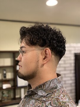 スカイマスターバーバー 渋谷(SKY MASTER BARBER) カーリーパーマ【床屋/メンズパーマ/シェービング/渋谷]