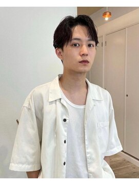 キュー(Cue_) カルマパーマメンズセンターパート