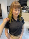 yellow color