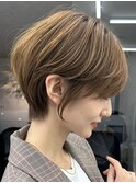 ミルクティベージュカラーミニボブ大人ショートボブショート