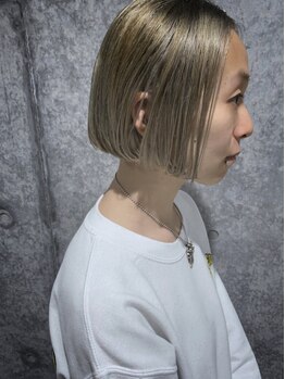 ビオトープ(biotop)の写真/大人女性のブリーチを自由に。透明感溢れるカラーが得意♪