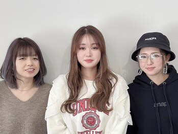 ラヴィラ(la villa)の写真/実力派女性スタッフ多数在籍♪女性スタッフのみのアットホームな雰囲気のサロンです☆【小山市美容室】
