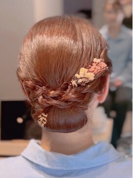 フォーエス(4S) 和装ヘアアレンジ