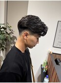 毛流れニュアンスパーマ七三分フェードサイトパート