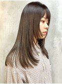 横浜西口ミディアムレイヤーワンカラーカーキグレージュカラー