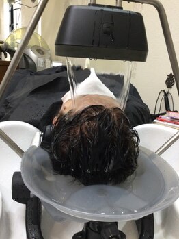 カット イン ヌーボ(cut in NOUVEAU)の写真/≪炭酸頭浸浴導入SALON≫「かけ流し×浸け込み」の新感覚のヘッドスパ♪未来の自分に贈る美髪習慣＊