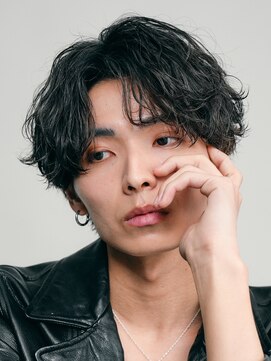 フィフス 大分(fifth) 大分くせ毛風シャドウパーマメンズカットセンターパート30代
