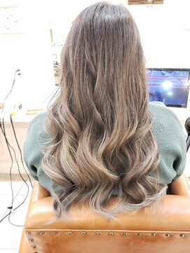 ティンク(Tink) 透明感アップ ダブルカラー