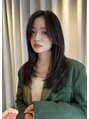 ノラ ギンザ(NORA GINZA) 骨格に合わせた顔まわりカットと、柔らかなレイヤーデザイン