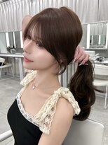 マウルルナ(MAEUL luna)&nbsp;流し前髪　顔まわり　ハッシュカット　ミディアム　栄