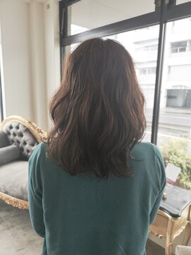 ルーシールーシー(LUCY LUCY) ふんわりミディアム