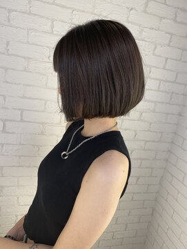 ラヴリア クルメ(LOVERIA KURUME) ミニボブ