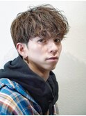 フェザーパーマ/ブルーブラック/刈り上げセンターパート[新宿]