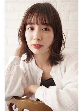 ネオリーブエクラ 上野御徒町店(Neolive eclat) ナチュラルミディアムレイヤー