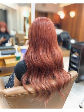 フツーロ 栄(FUTURO) プルエクステ