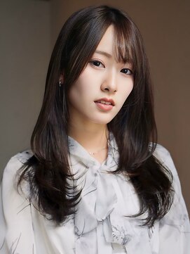 クィーンズガーデンバイケーツーギンザ(QUEEN’S GARDEN by K two GINZA) シルクレイヤーカット*顔周りレイヤー*20代30代40代50代