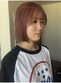 ピンクベージュ／ぱつっとボブ