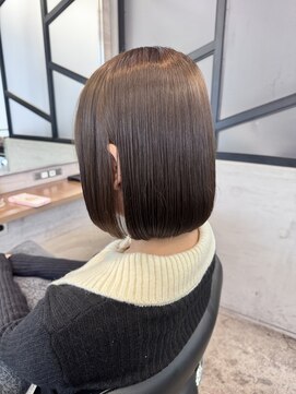 ジーナ 池袋(Zina) #モカブラウンのミニボブ×髪質改善