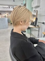 ヒビヲ(HIBIO)&nbsp;横浜ショートボブケアブリーチダブルカラーショートカット