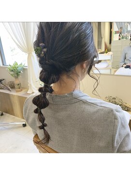 マロウ(mallow) 《花屋併設》ぽこぽこ編み下ろし@20代30代40代@ヘアセット