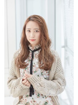 ミチオ ノザワ ヘアサロン ギンザ(Michio Nozawa HAIR SALON Ginza) アップバング×ゆるウェーブ