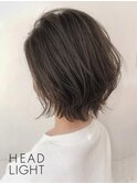 グレージュ×大人カジュアルショート