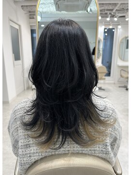 レミエ ダイカンヤマ(lemiie) ウルフ★ウルフカット★インナーカラー★ハッシュカット