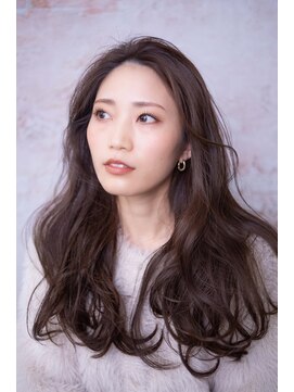 ディーボーイ 健軍店(D-BOY) 琥珀ベージュ