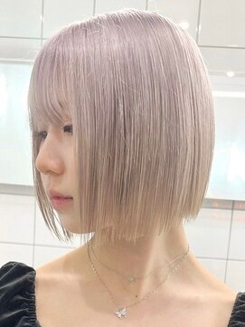 ウィコ 新宿(WICO) ホワイトブロンド[新宿駅/チョコレート/ダブルカラー]