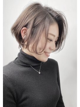 ジエクトアイロ 江坂駅前店(The Ect ilo) 白髪ぼかしハイライト アッシュブロンド 似合わせカット