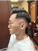 MEN'Sスキンフェードミドルサイドパート メンズフェード