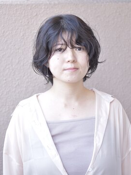 スイ(Sui) 大人可愛いニュアンスショートパーマ/