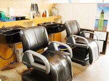 髪工房 SHANAの雰囲気（落ち着いた癒しの空間でデトックスヘッドスパが健康をサポート）