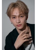 ジーナ 天神(Zina)&nbsp;センターパートフェザーパーマ 【メンズサロンZina 天神】