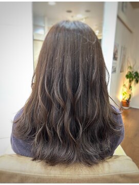 ムーア(MUA) ☆イノアカラーベージュ