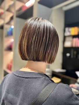 ニュートン(NEWTON) 【REONA】ミニボブ