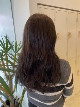 サラ ビューティー サイト 古賀店(SARA Beauty Sight) 【ゆるふわロング】オリーブグリーン/透明感/レイヤー/大人女性