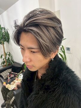 メンズサロン キング 心斎橋店(Men’s salon K!ng) 波巻きツイストスパイラルパーマ/フェザーパーマ/眉毛/メンズ