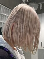 テクネ 天神大名(techne)&nbsp;天神大名顔周りレイヤーカットミディアムボブタッセルボブパーマ