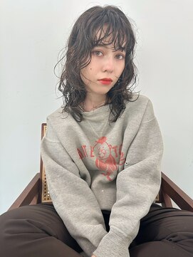 ホロ(hollo) ミディアムウルフパーマショートウルフミディアムレイヤーパーマ