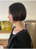 前髪長めミニボブ顎上ボブ