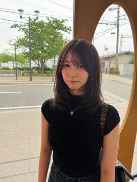 ビーアップヘアー(be:up hair) 小顔見せ顔周りミディアムレイヤー