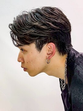 ルーシー 名古屋栄(LUCEY) センターパートニュアンスパーマフェザーパーマ波巻きパーマ