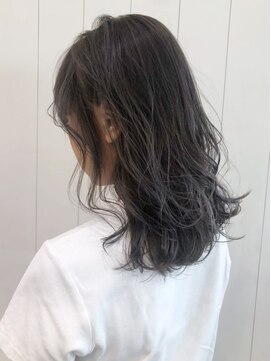 アイティー バイ アルバム 浦和店(IT by ALBUM) グレージュ_オリーブカラーセミウェットウェーブ_ba244161