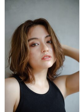 美容室ブロッサム ふじみ野店(Blossom) センターパート×ヌーディー【ふじみ野/ふじみ野駅】