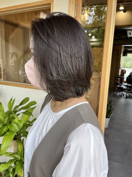 アンノ(anno) トーンダウンでスッキリ外ハネ