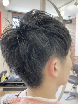 カットハウス はさみの部屋 メンズマッシュレイヤー/ツーブロック/刈り上げ/アップバング