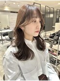 大人かわいいミディアムヘア